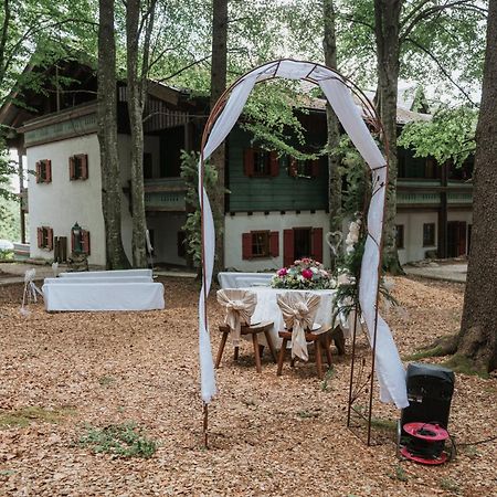 Hochberghaus Resort Грюнау-им-Альмталь Экстерьер фото